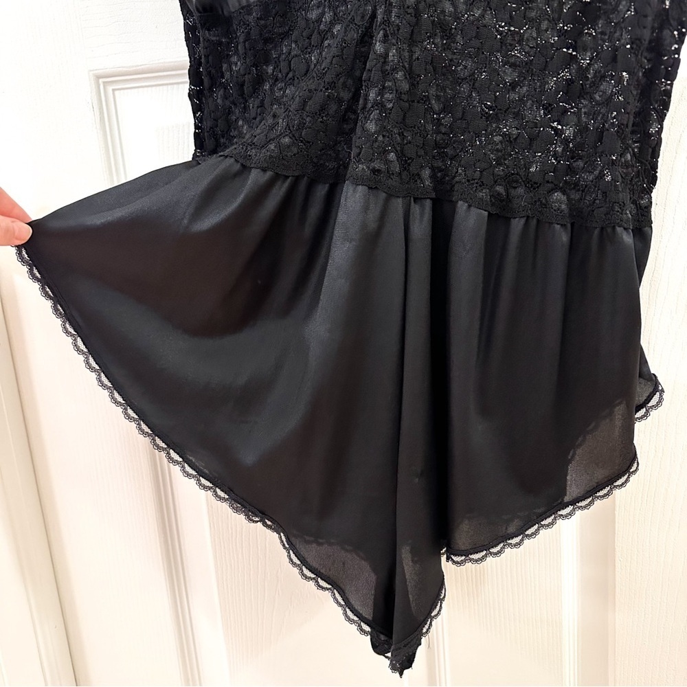 Vintage black lace teddy Romper lingerie black negligee one piece sz Medium - Picture 8 of 9